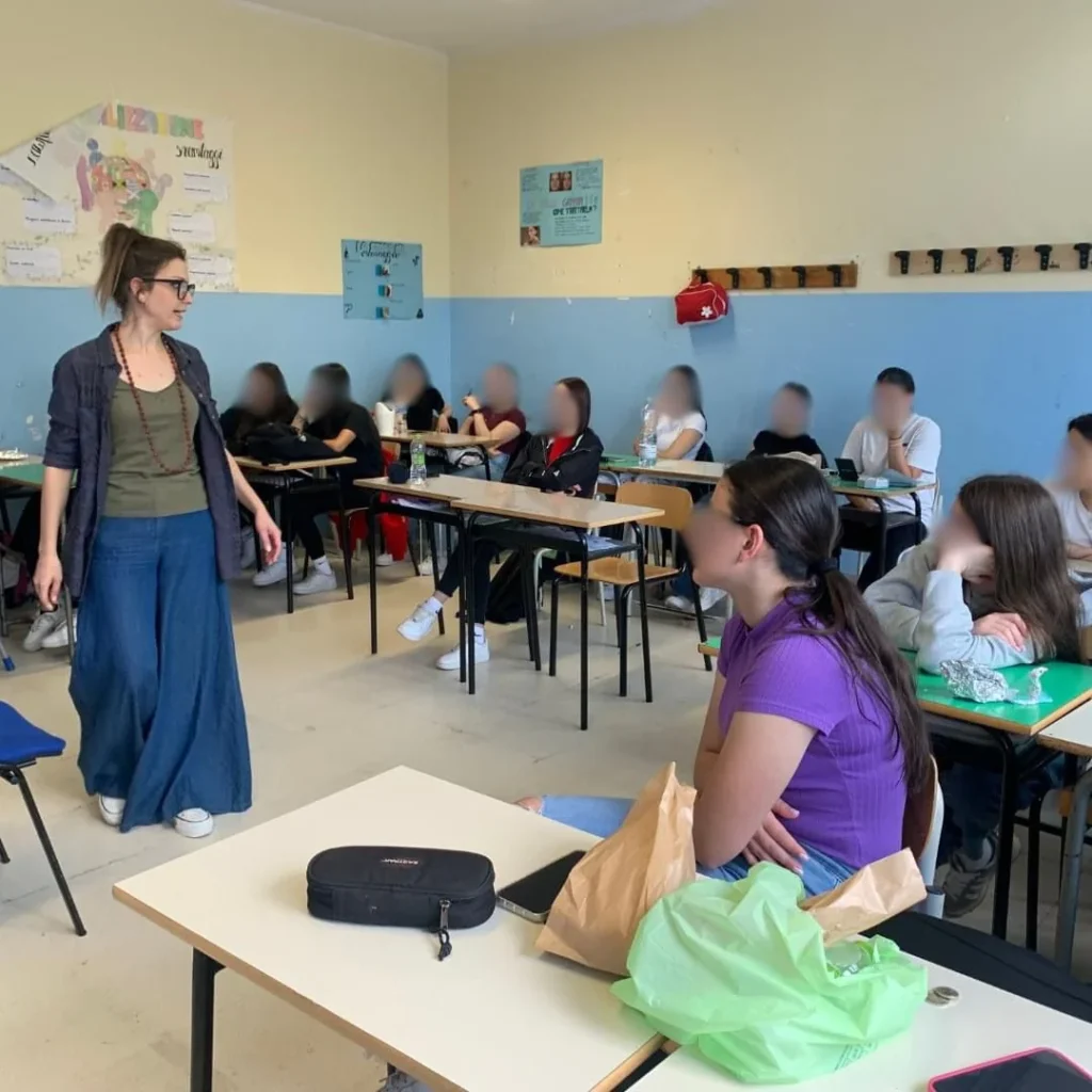 Studenti durante un laboratorio del progetto Voice4Youth