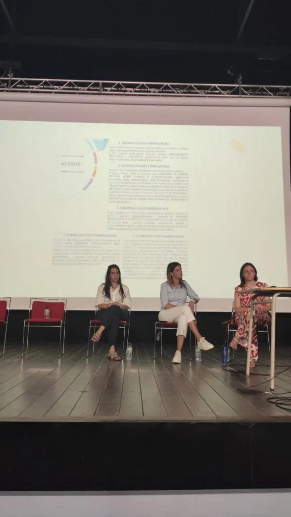 Momento del primo incontro di formazione bidirezionale su empowerment e leadership del progetto DeA